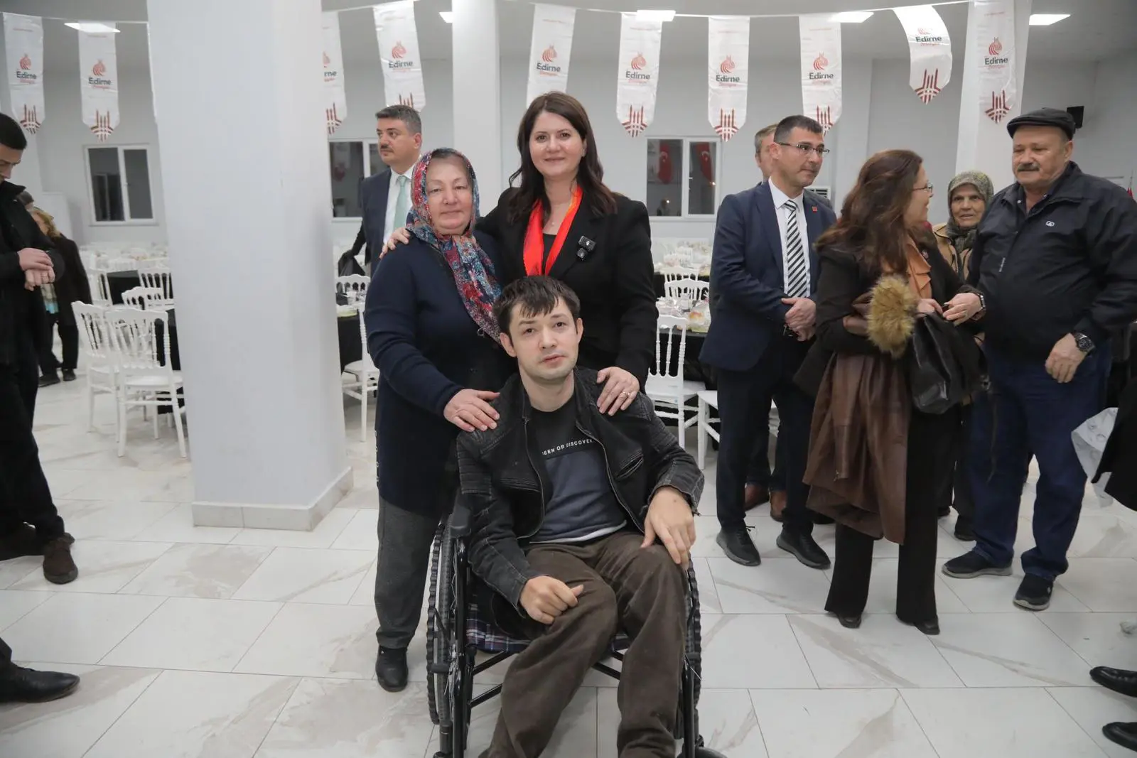 Edirne Belediyesi’nden Şehit, Gazi, Polis ve Emekli Astsubay Ailelerine İftar galeri görseli